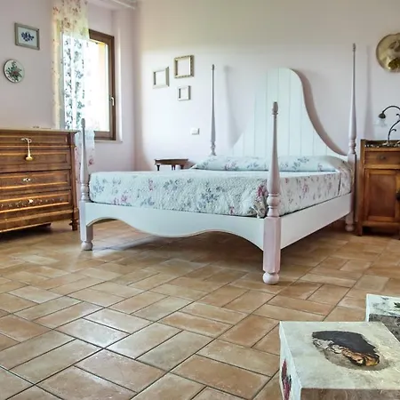 Lägenhet La Rupe Del Falco Monteciccardo